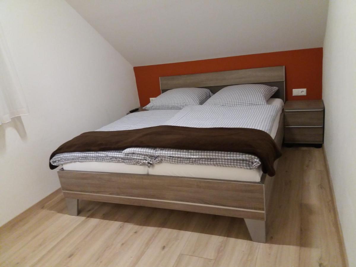 Gnadental-Stuberl Hotel Grossaitingen Luaran gambar